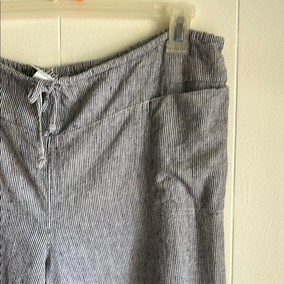 Chico's Black and White Wide Leg Linen Blend Coastal Lagen Look Pants Sz 12 or L - Picture 9 of 11